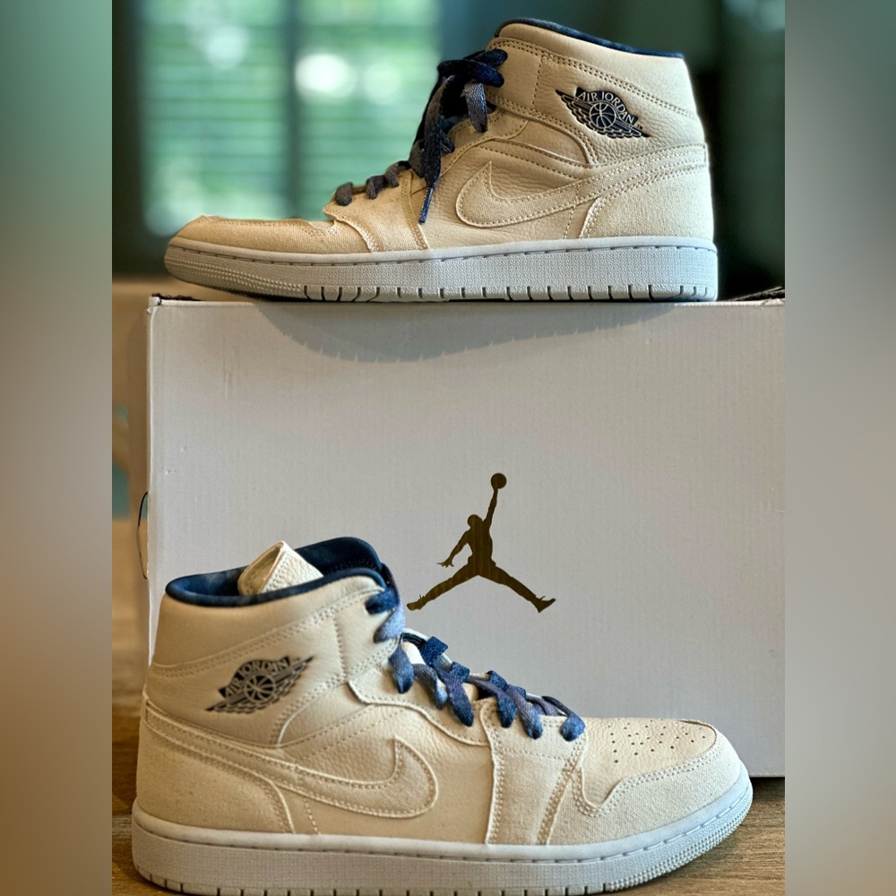 Jordan 1 Mid SE Sanddrift/Sail-Midnight